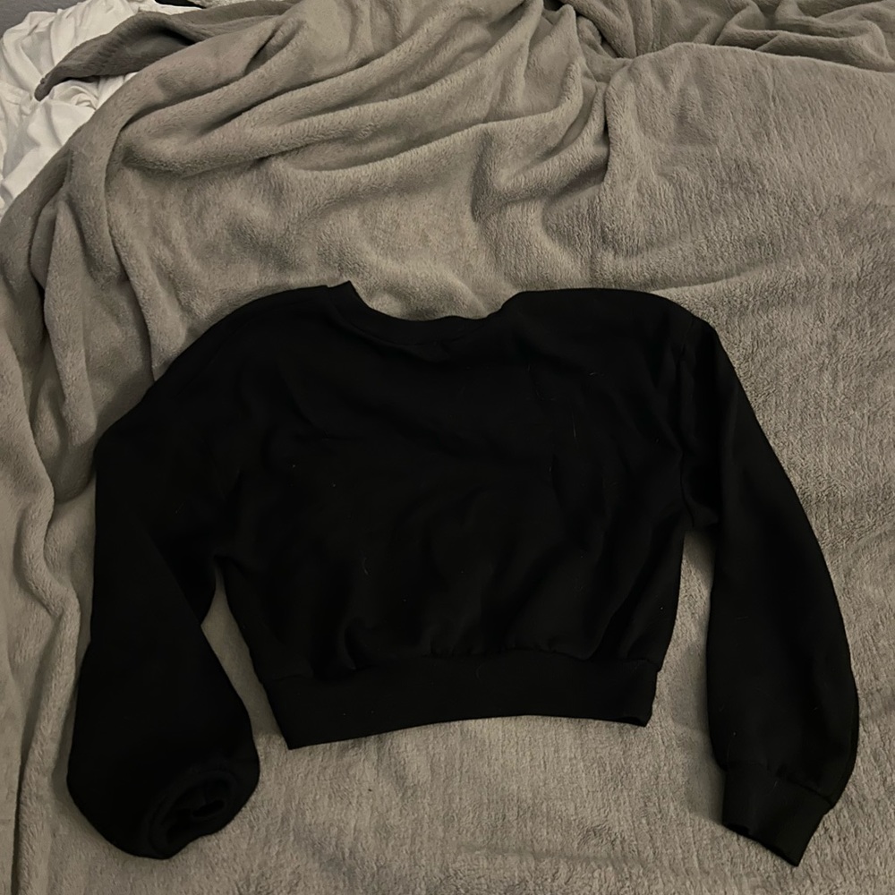 Wild fable size medium sweatshirt